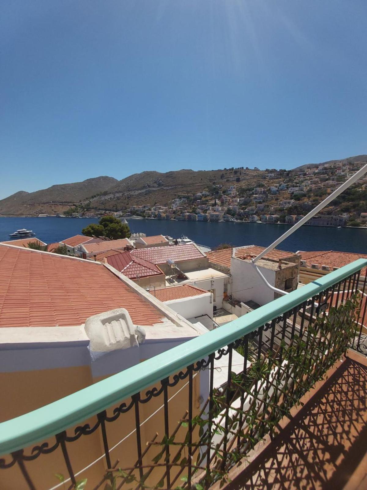 89 Steps Symi Apartamento Quarto foto
